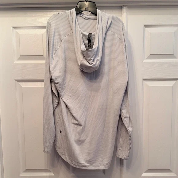 LULULEMON LICENSE TO TRAIN HOODIE SIZE XXL (EUC) - Picture 2 of 5